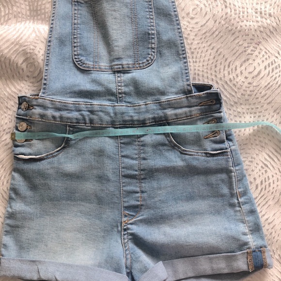 H&M denim romper - Picture 2 of 4